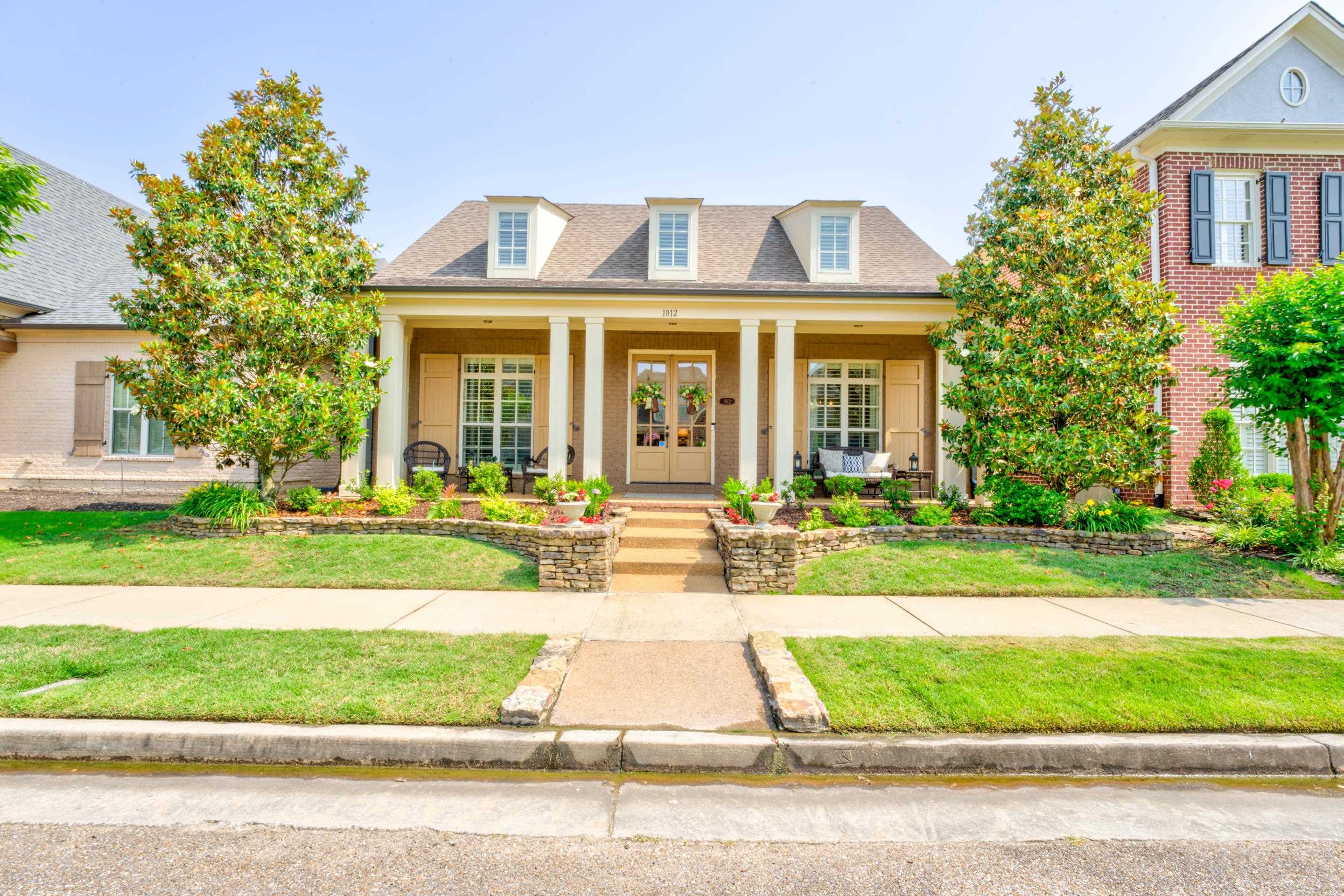 1012 Russell Farms Road Collierville, TN 38017 - Photo 1 of 25 Gallery Image 1