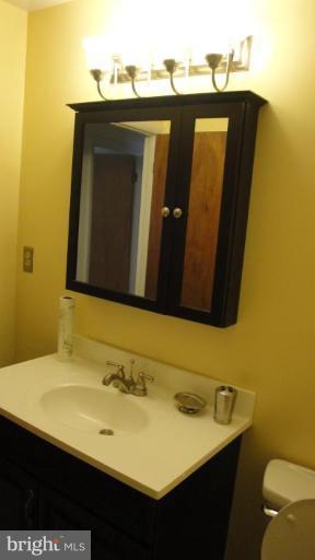 2505 Gillis Road Mount Airy, MD 21771 - Photo 14 of 29 Bath #2