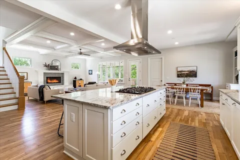 $2,500,000 | 1515 Wilson Pike, Brentwood, TN 37027