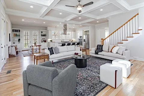 $2,500,000 | 1515 Wilson Pike, Brentwood, TN 37027