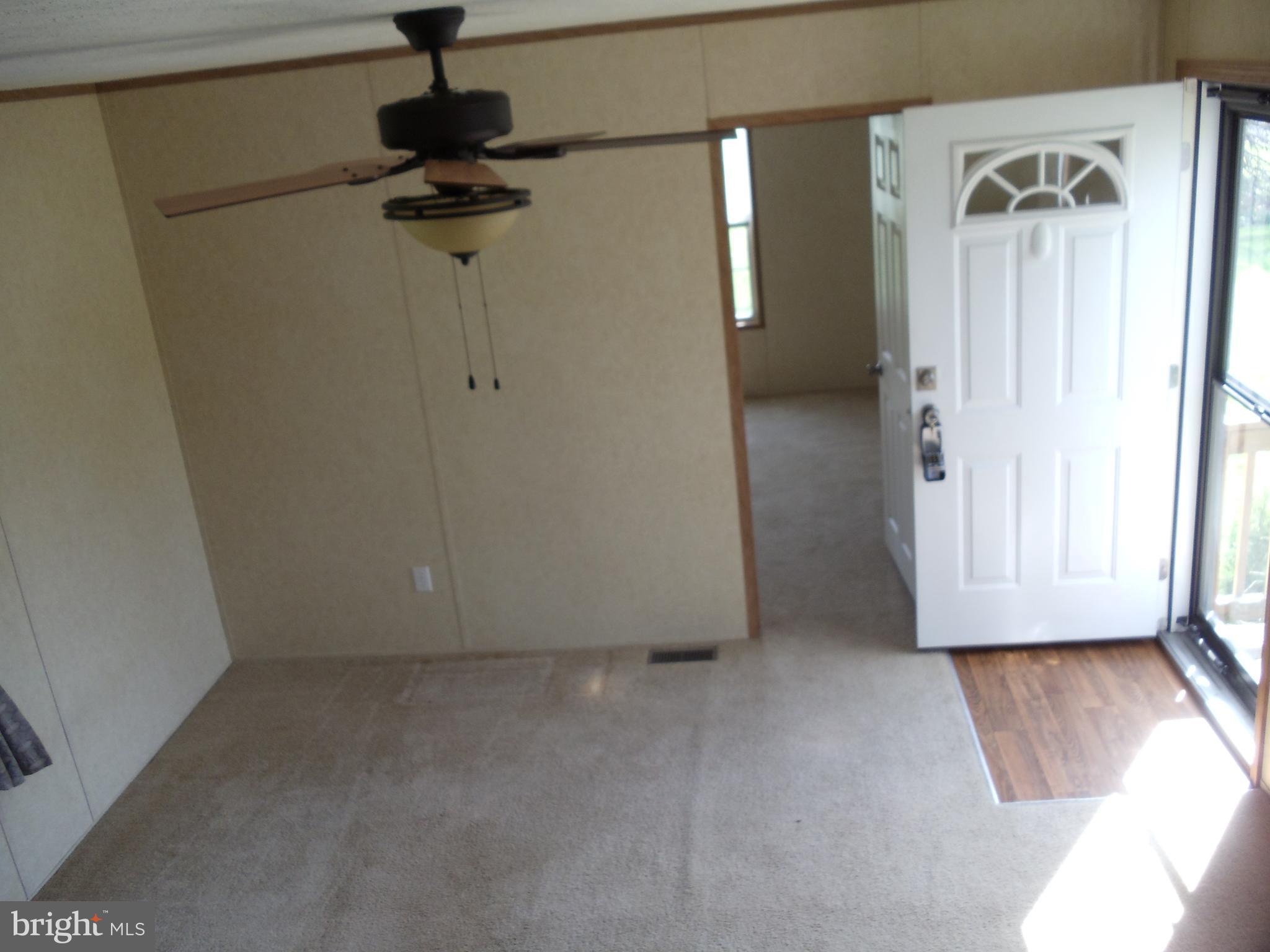 11 Pheasant Road Bechtelsville, PA 19505 - Photo 4 of 22 Gallery Image 4