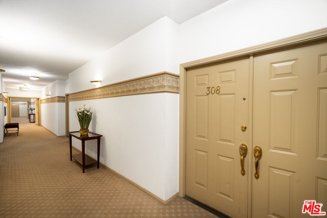 11535 Rochester Avenue, Unit 308 Los Angeles, CA 90025 - Photo 29 of 46