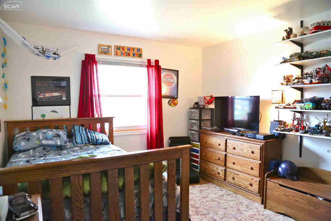 4446 Stoney Ridge Road Flint, MI 48507 - Photo 9 of 16