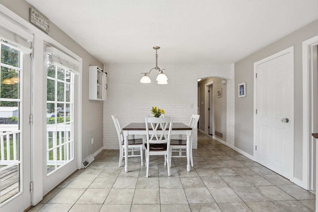 36 Basse Circle Lynn, MA 01905 - Photo 18 of 28