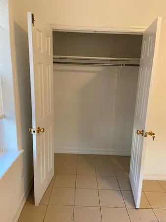 $1,900 | 31-17 Buell Street | East Elmhurst