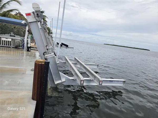 $18,000 | 235 Tavernier Drive, Tavernier, FL 33070