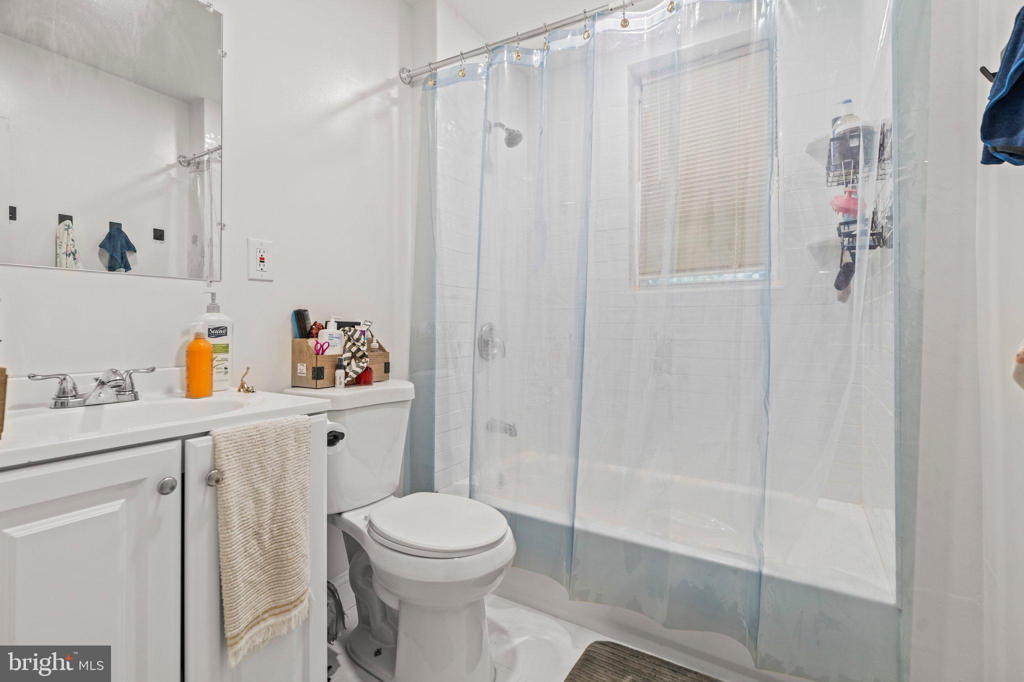 5527 Ridge Avenue Philadelphia, PA 19128 - Photo 9 of 30 Gallery Image 9