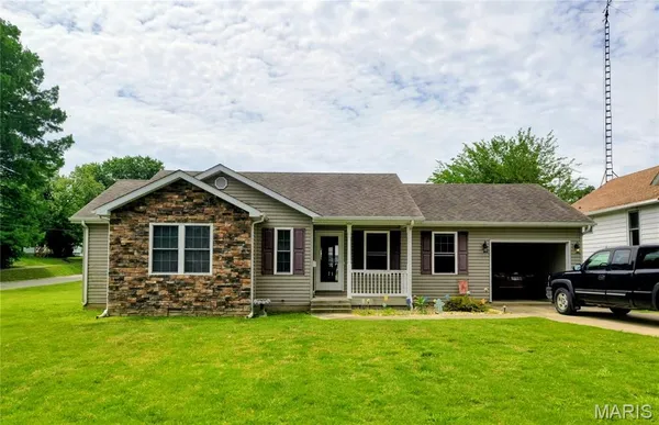 $160,000 | 607 East Park Street, Du Quoin, IL 62832