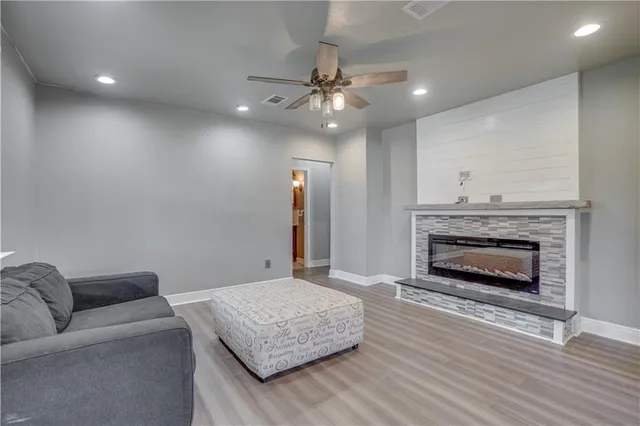 $279,900 | 526 Honore Drive, Jefferson, LA 70121