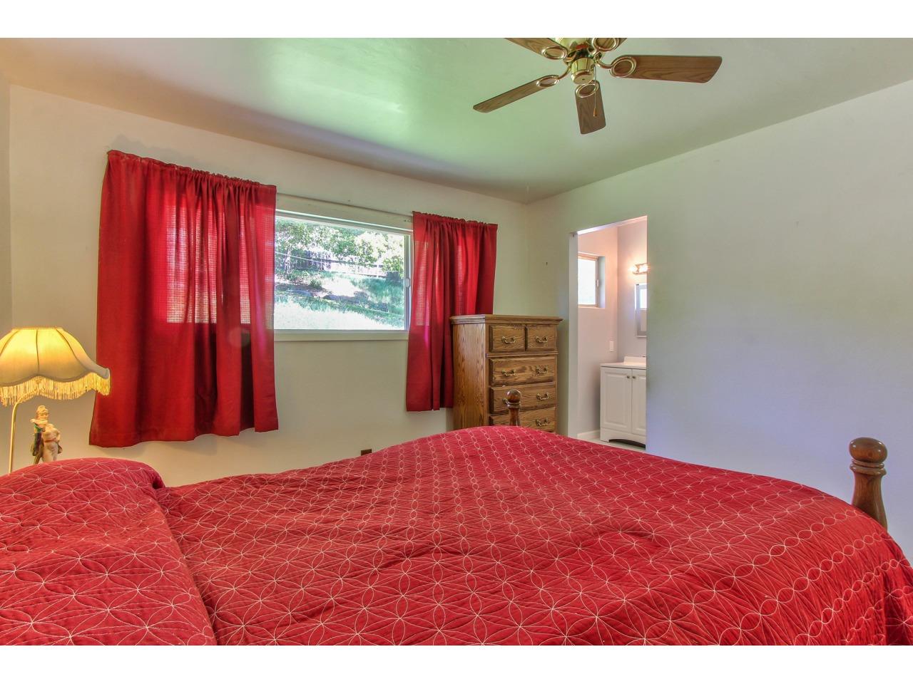 18516 Moro Road Salinas, CA 93907 - Photo 12 of 23 Gallery Image 12