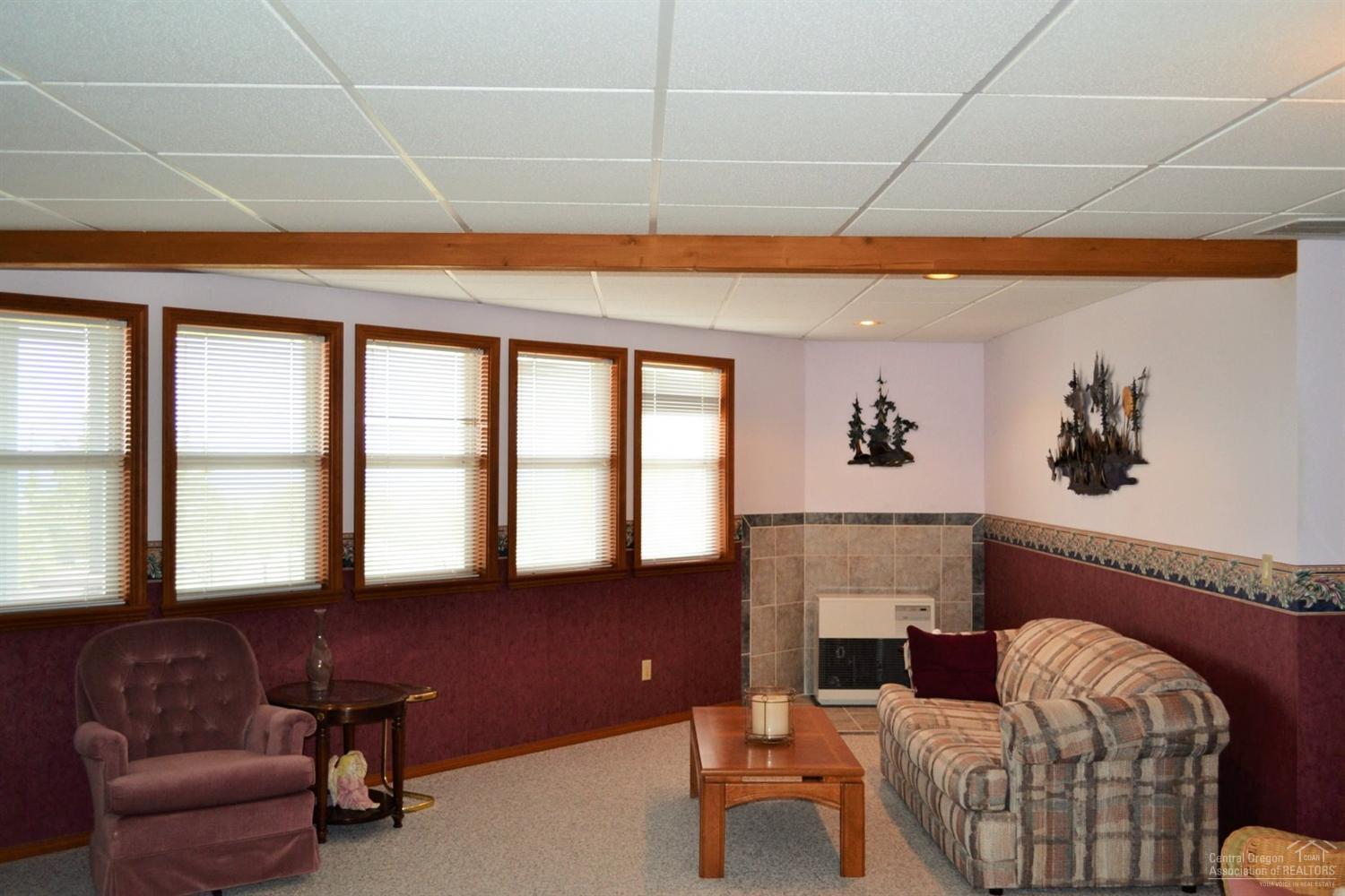 13600 Southwest Bussett Road Powell Butte, OR 97753 - Photo 15 of 25 Gallery Image 15