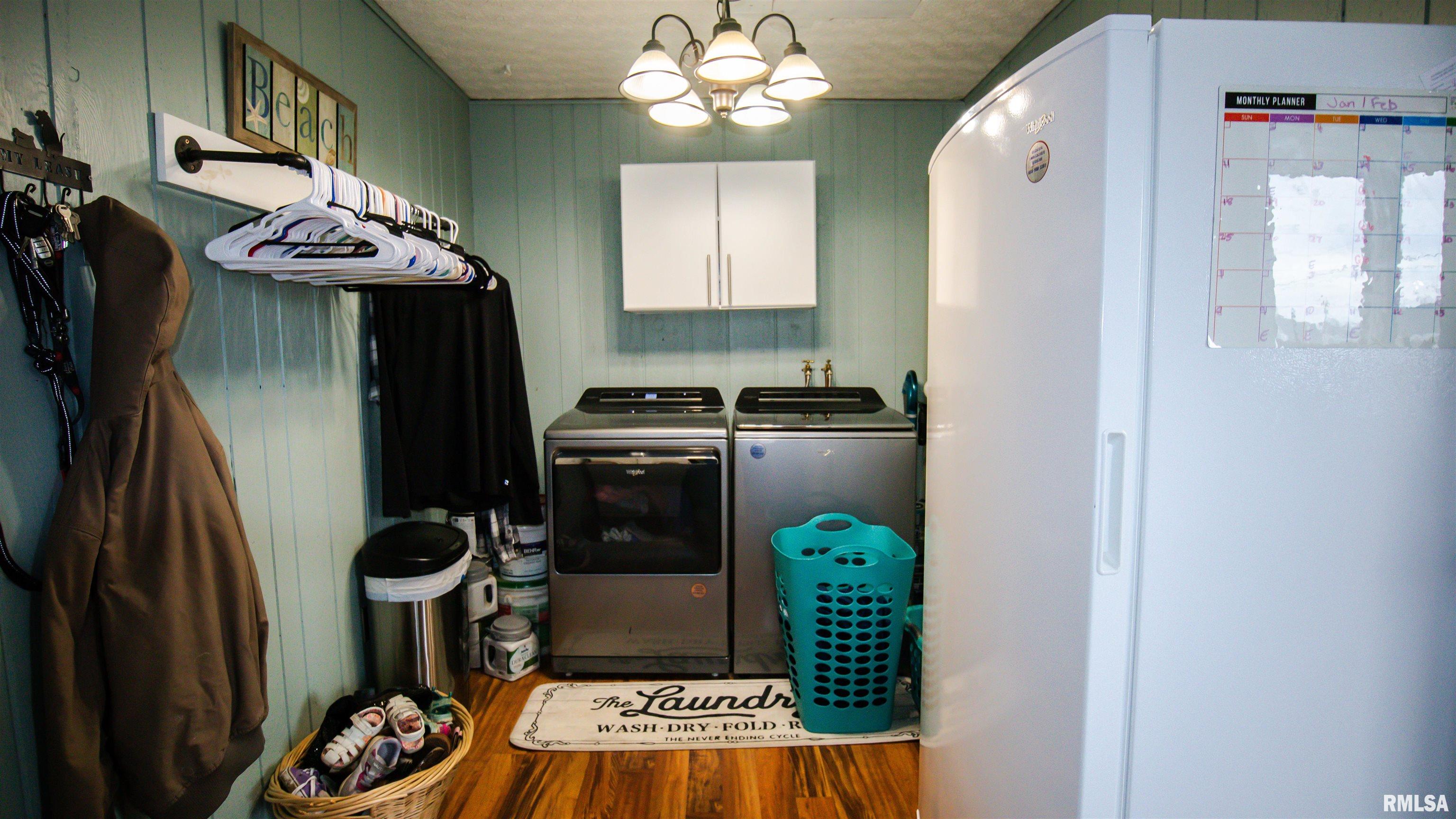 105 West Callie Street Sesser, IL 62884 - Photo 17 of 36