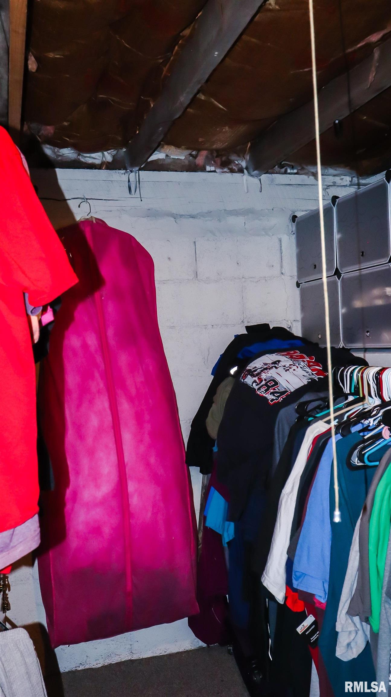 105 West Callie Street Sesser, IL 62884 - Photo 27 of 36