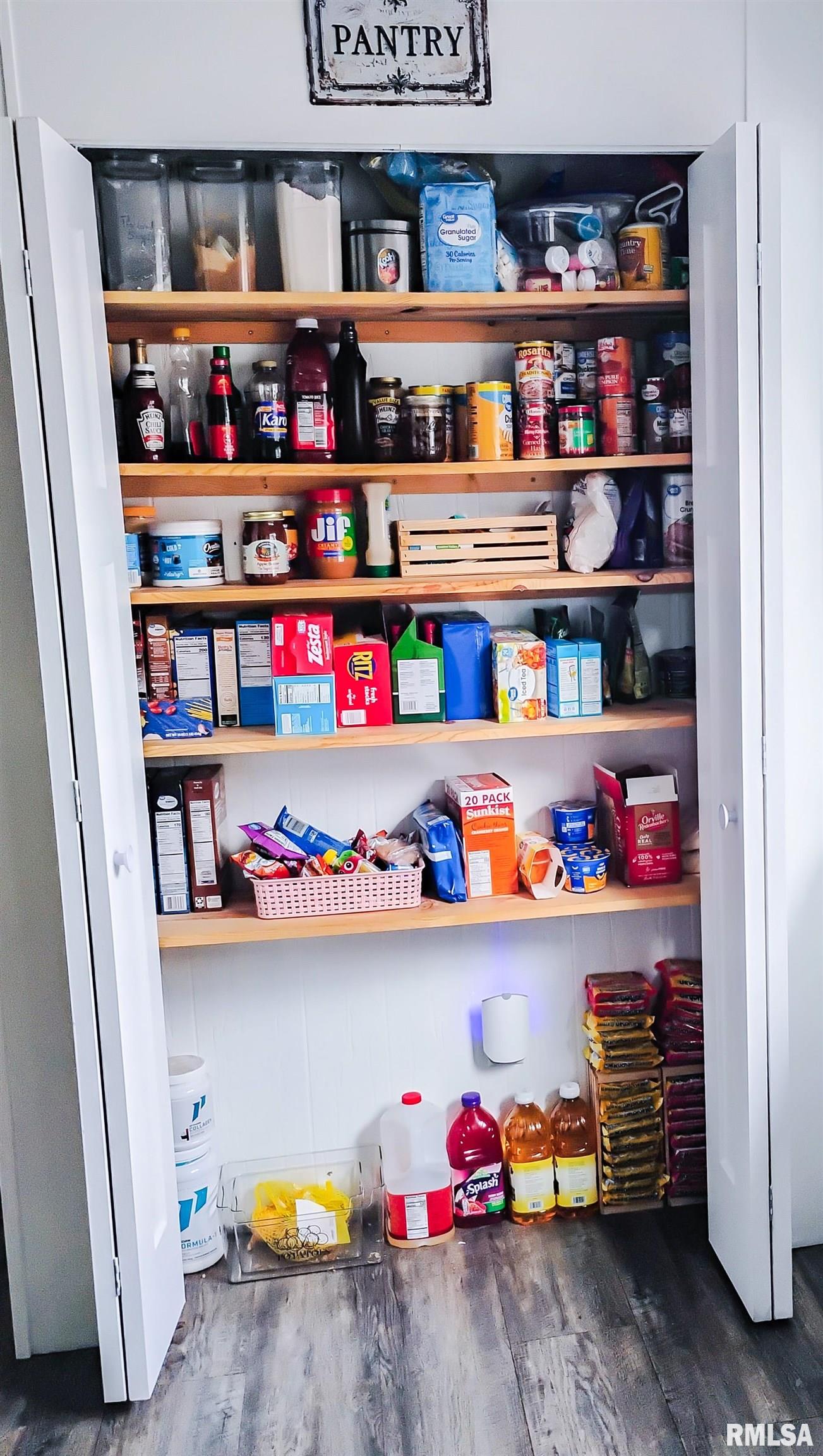 105 West Callie Street Sesser, IL 62884 - Photo 31 of 36