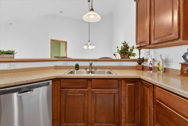 $297,900 | 3222 55th Court, Unit 146, Kenosha, WI 53144
