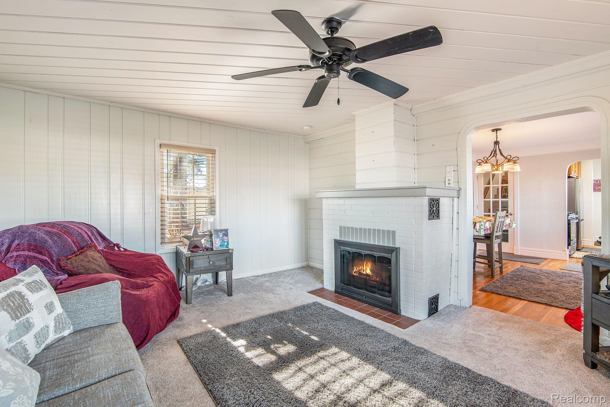 4236 Crosby Road Flint, MI 48506 - Photo 8 of 19 Gallery Image 8