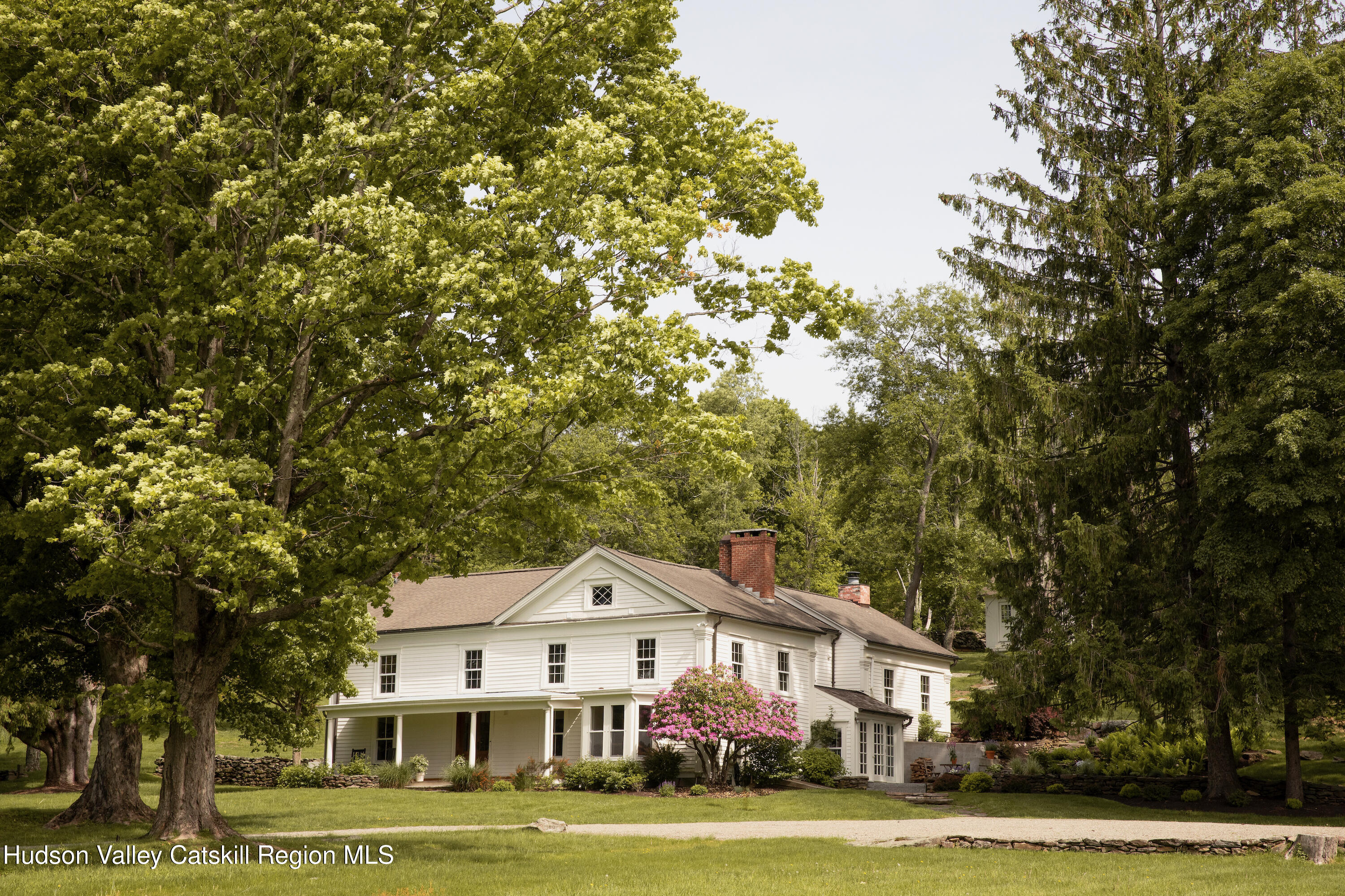 809 North Quaker Hill Road Pawling, NY 12564 - Photo 1 of 56 809 N Quaker Hill Sothebys - 1