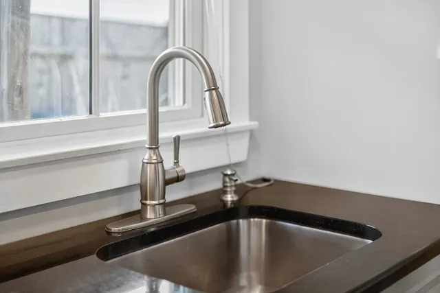 a close view of sink