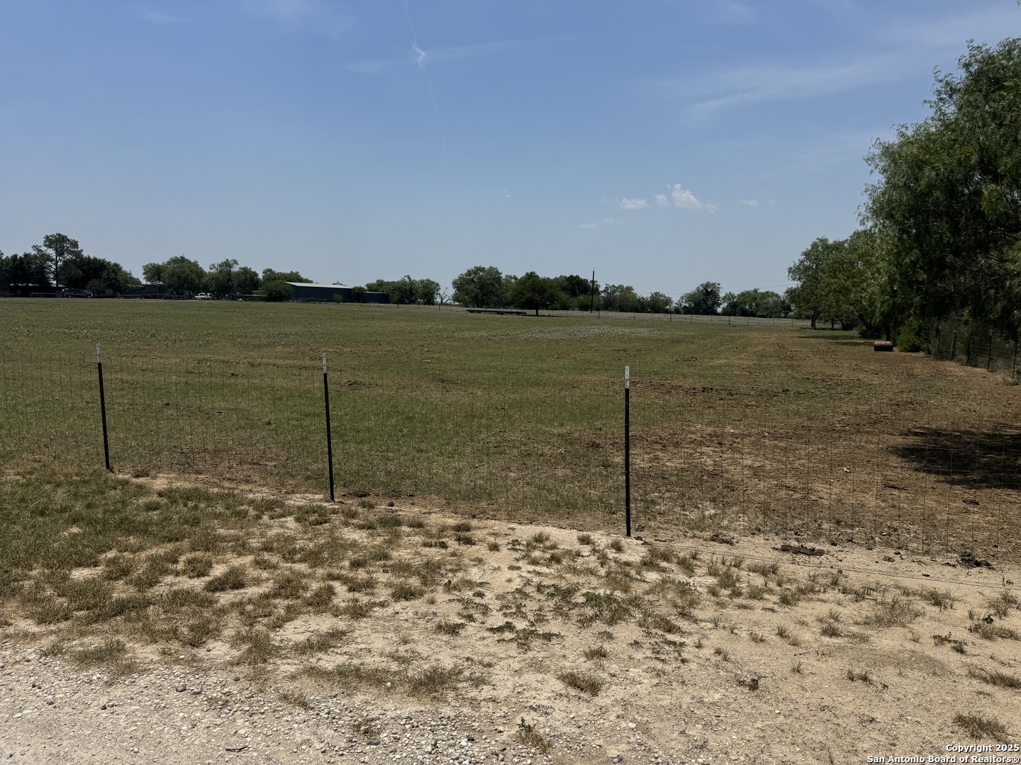 7084 Richter Road Elmendorf, TX 78112 - Photo 12 of 59