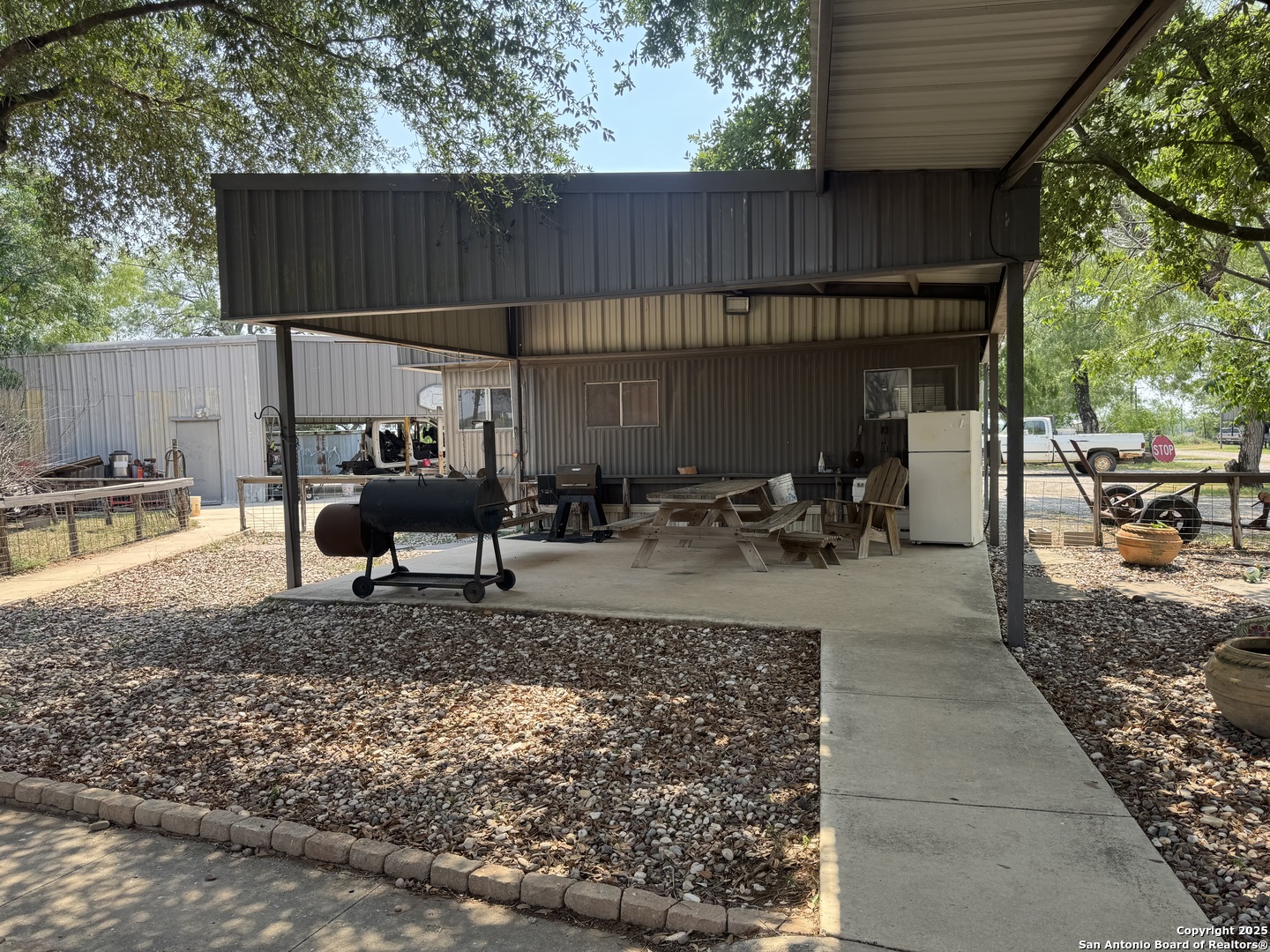 7084 Richter Road Elmendorf, TX 78112 - Photo 34 of 59