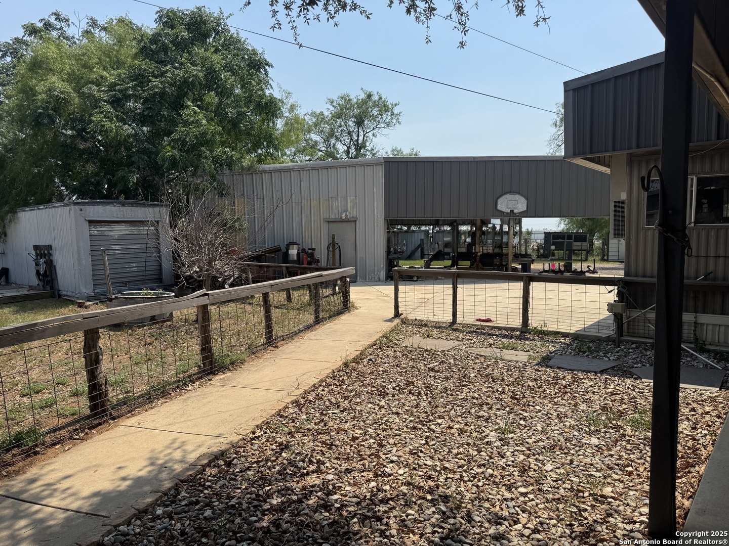 7084 Richter Road Elmendorf, TX 78112 - Photo 37 of 59