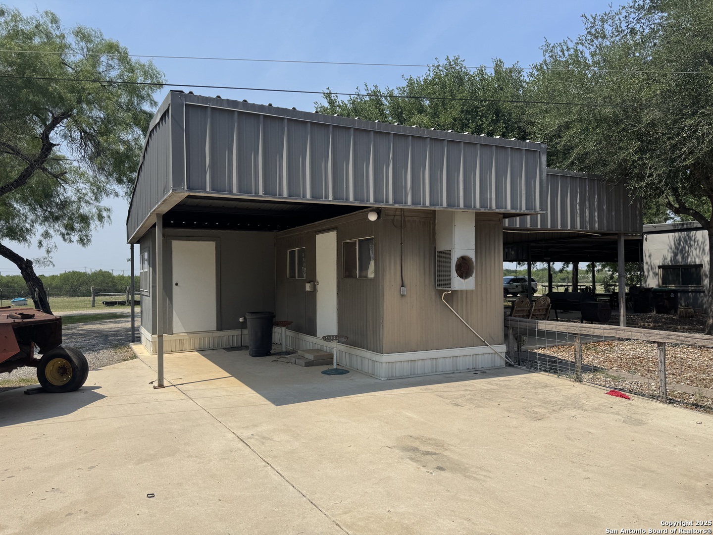 7084 Richter Road Elmendorf, TX 78112 - Photo 38 of 59