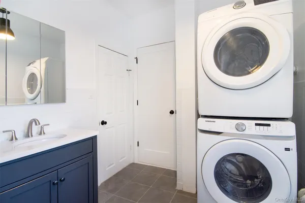 $3,850 | 16 Storm Street, Unit 2, Tarrytown, NY 10591