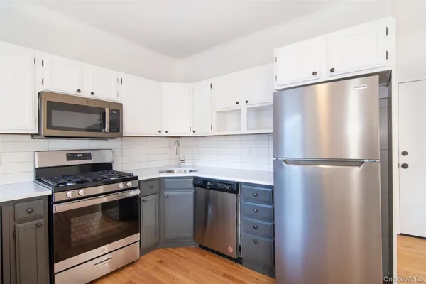 $3,850 | 16 Storm Street, Unit 2, Tarrytown, NY 10591