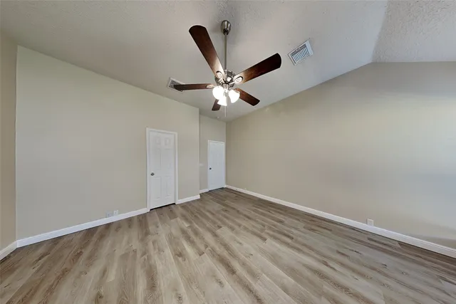 $2,200 | 11019 Sentry Court, Houston, TX 77065