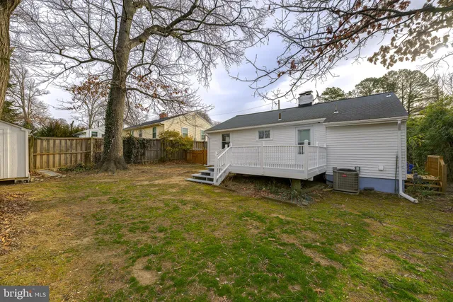 $2,500 | 10022 Brunett Avenue, Silver Spring, MD 20901