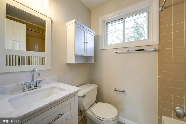 $2,500 | 10022 Brunett Avenue, Silver Spring, MD 20901