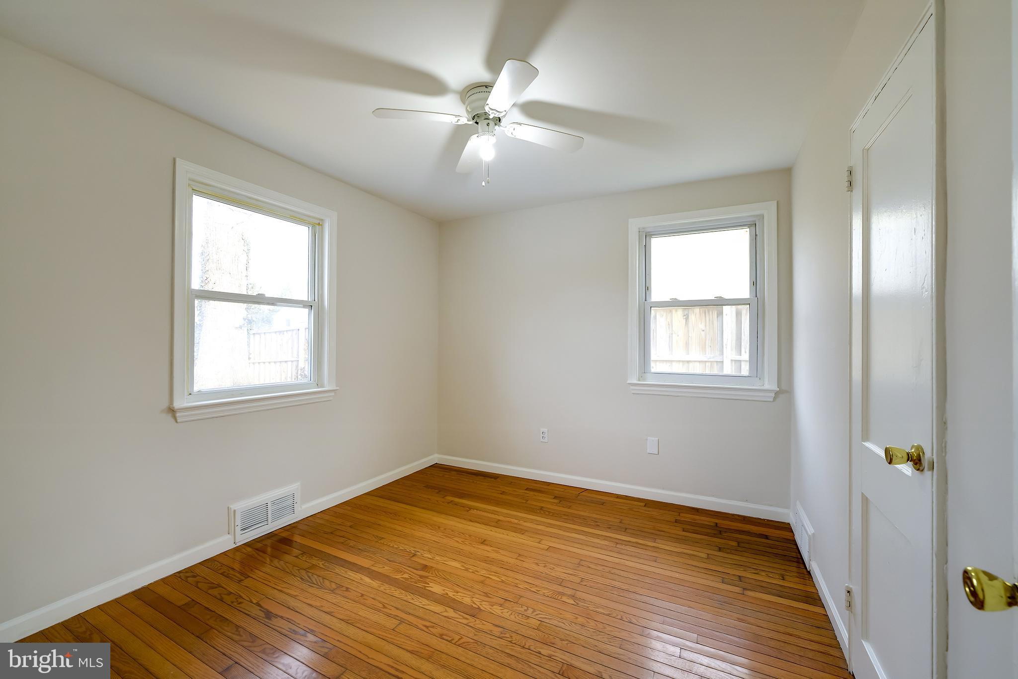 10022 Brunett Avenue Silver Spring, MD 20901 - Photo 35 of 40