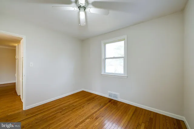 $2,500 | 10022 Brunett Avenue, Silver Spring, MD 20901