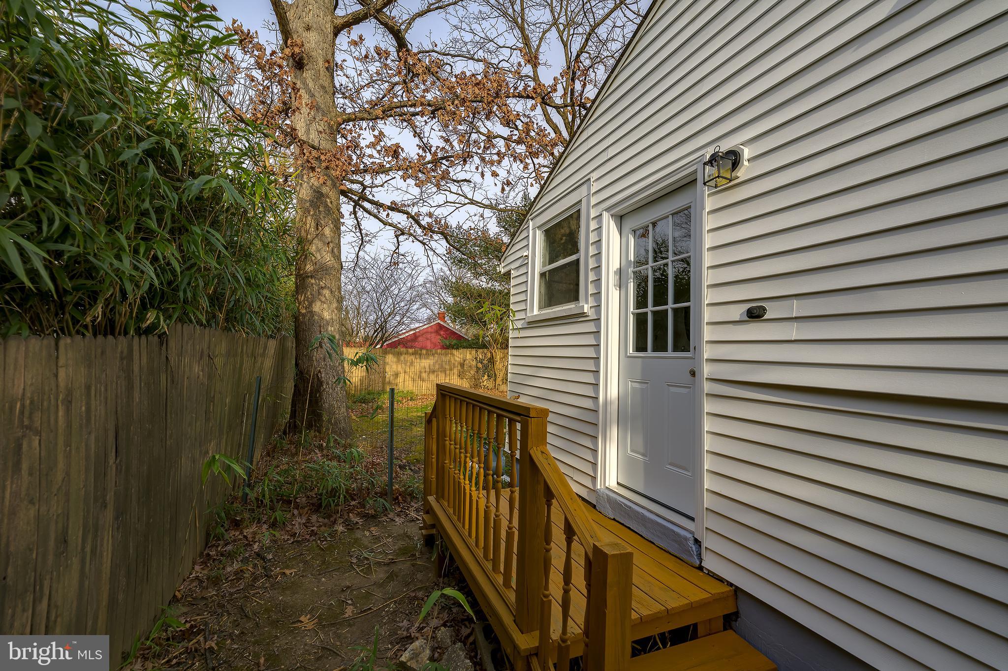 10022 Brunett Avenue Silver Spring, MD 20901 - Photo 6 of 40