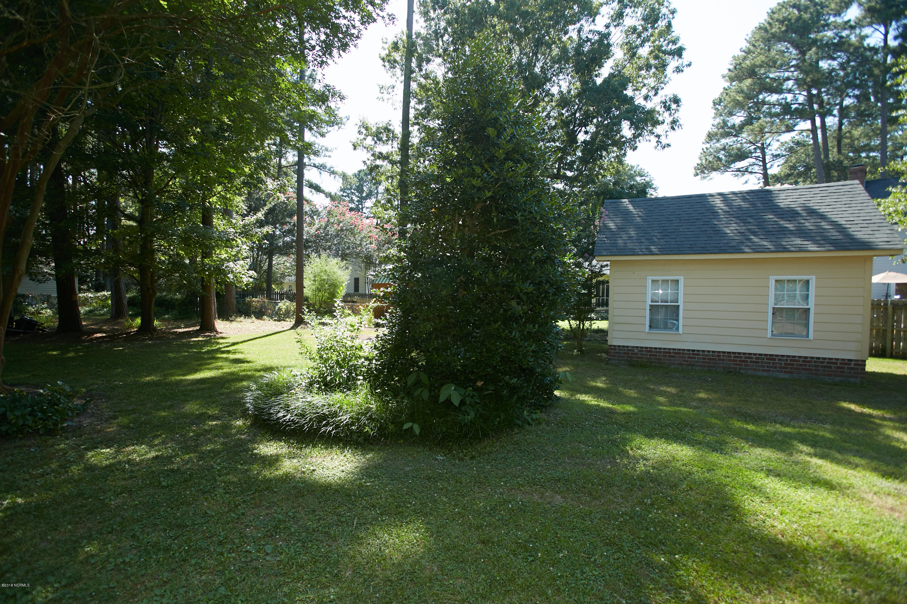 1407 Waverly Road Northwest Wilson, NC 27896 - Photo 23 of 27 23 Yard
