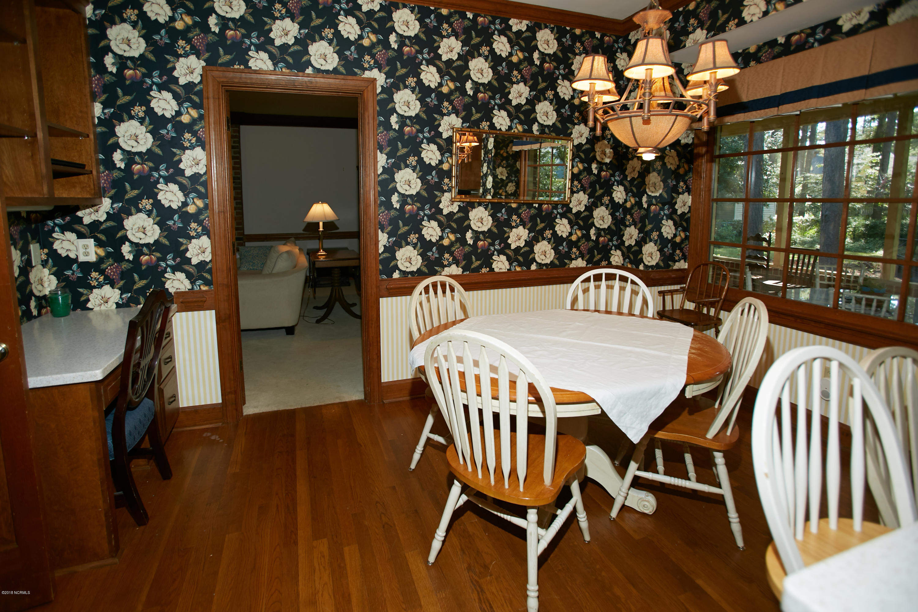 1407 Waverly Road Northwest Wilson, NC 27896 - Photo 9 of 27 9 Breakfast Area