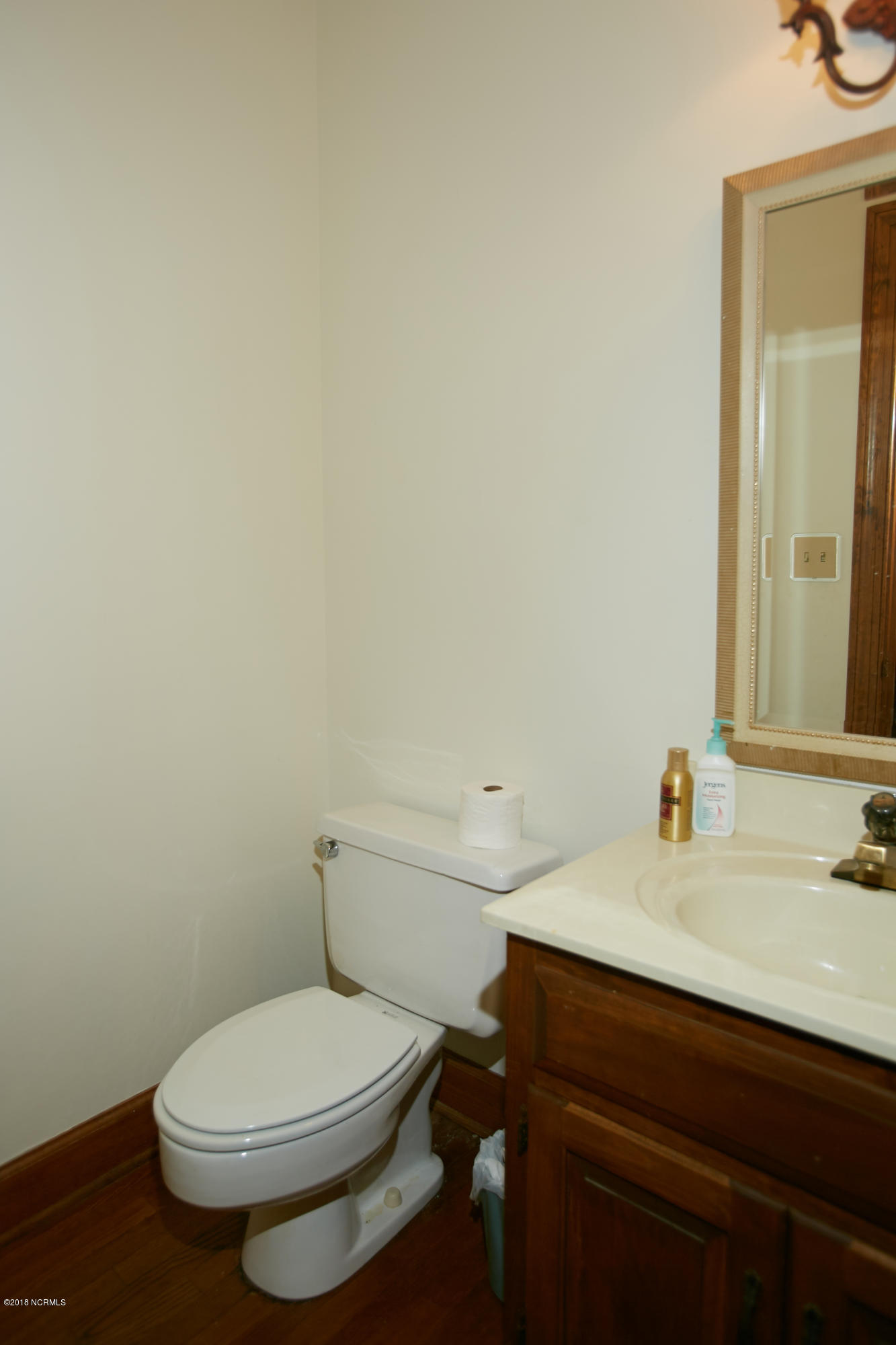 1407 Waverly Road Northwest Wilson, NC 27896 - Photo 10 of 27 10 Half Bath