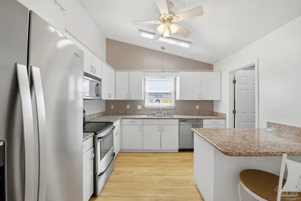 $279,000 | 182 Mirabelle Circle, Pensacola, FL 32514