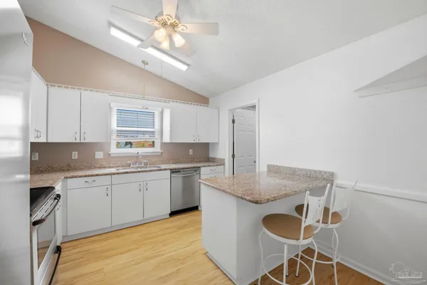 $279,000 | 182 Mirabelle Circle, Pensacola, FL 32514