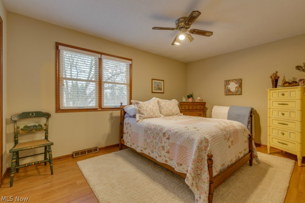 660 Miner Road Cleveland, OH 44143 - Photo 18 of 21