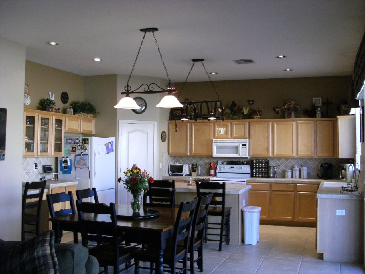 3274 East Los Altos Road Gilbert, AZ 85297 - Photo 3 of 19 Kitchen