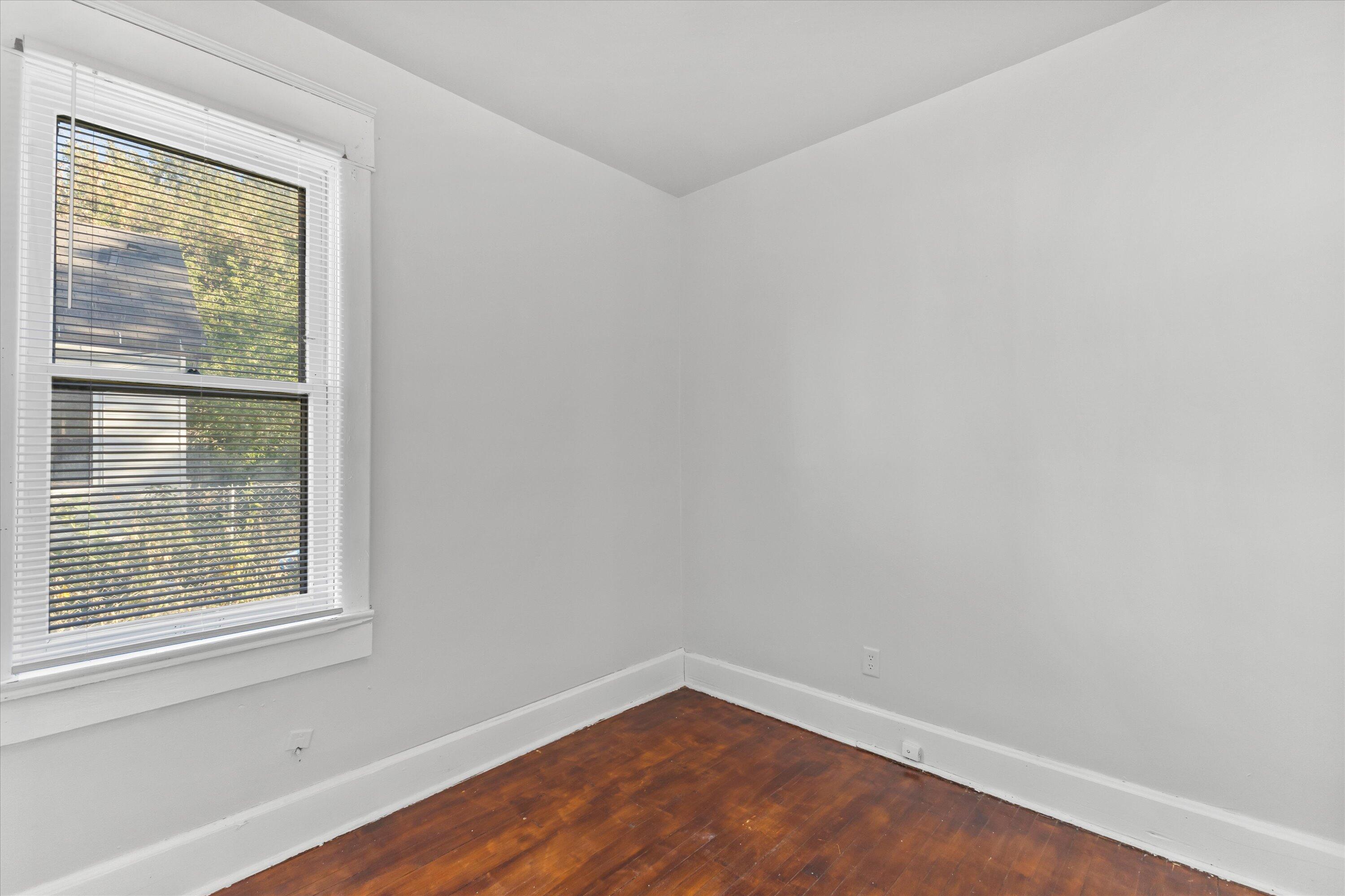 1222 North 26th Street, Unit 1224 Milwaukee, WI 53205 - Photo 13 of 44 Bedroom 2 Lower Unit