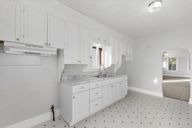 $165,000 | 1222 North 26th Street, Unit 1224, Milwaukee, WI 53205