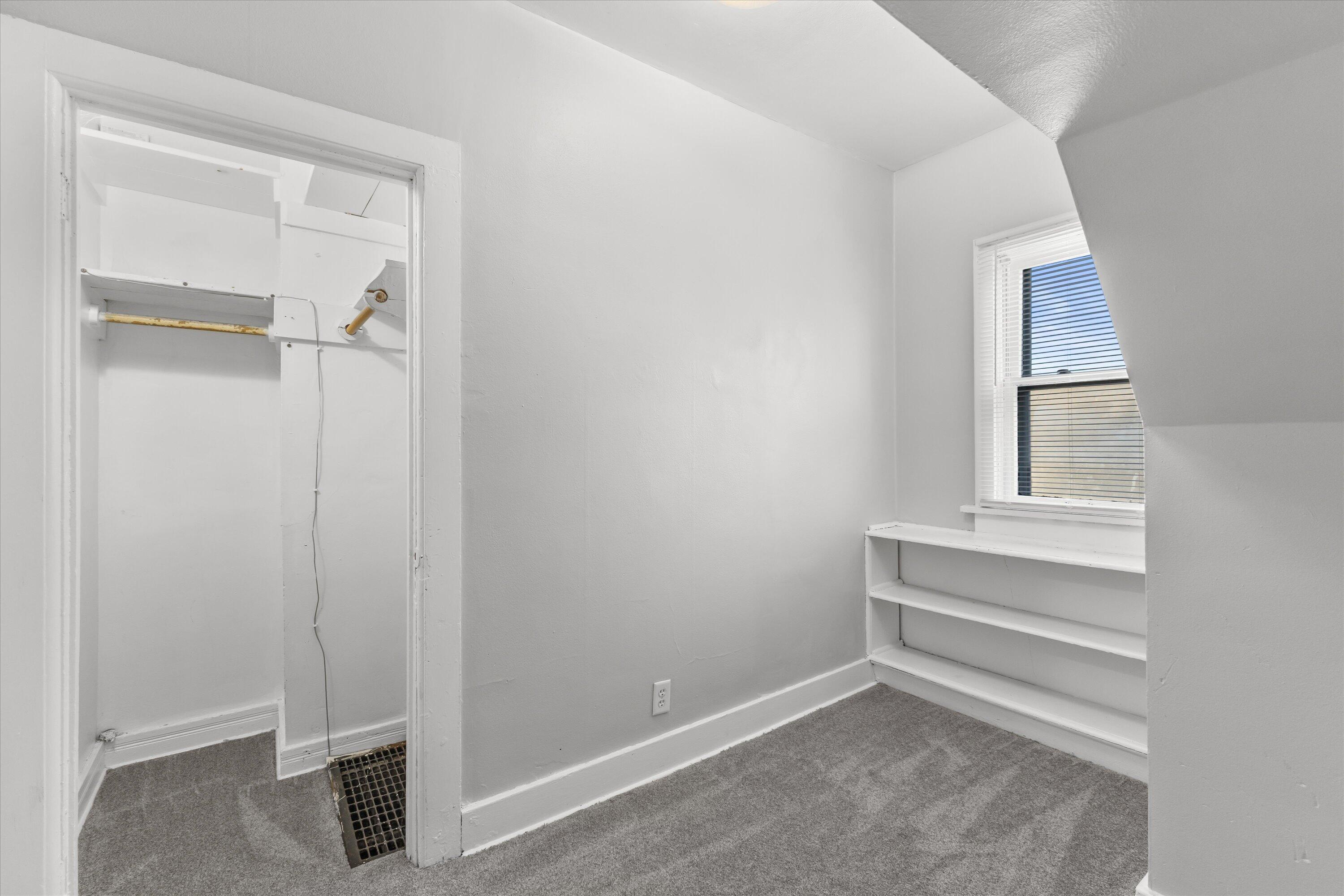 1222 North 26th Street, Unit 1224 Milwaukee, WI 53205 - Photo 36 of 44 Bedroom 2 Upper Unit