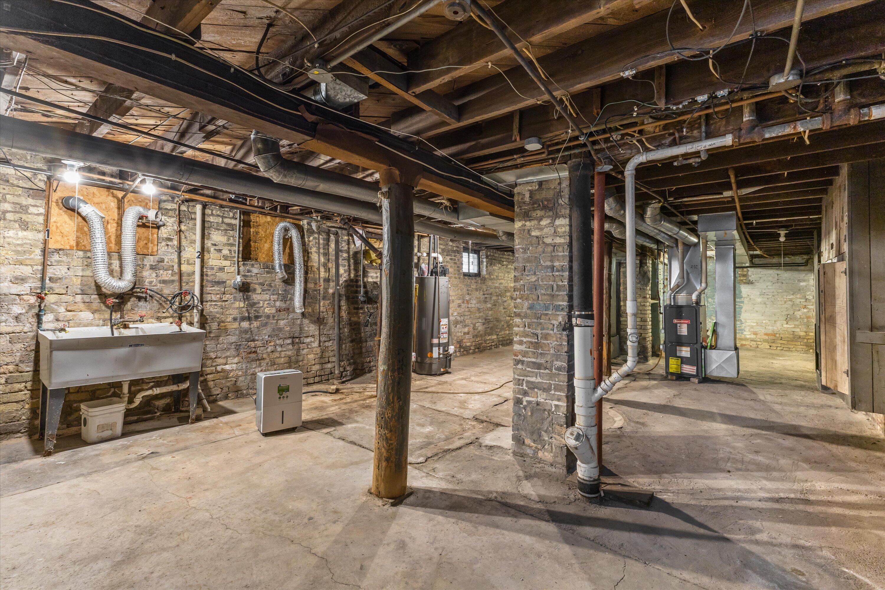 1222 North 26th Street, Unit 1224 Milwaukee, WI 53205 - Photo 38 of 44 Basement