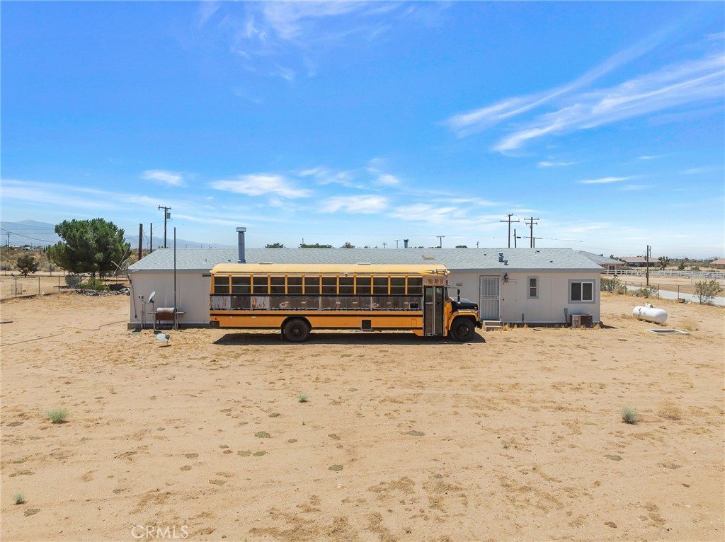 7625 Saratoga Road Phelan, CA 92371 - Photo 27 of 30