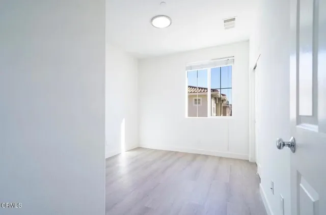 wooden floor in a empty room
