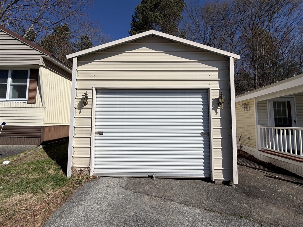 42 Adams Road, Unit 53 Greenfield, MA 01301 - Photo 3 of 16 Gallery Image 3