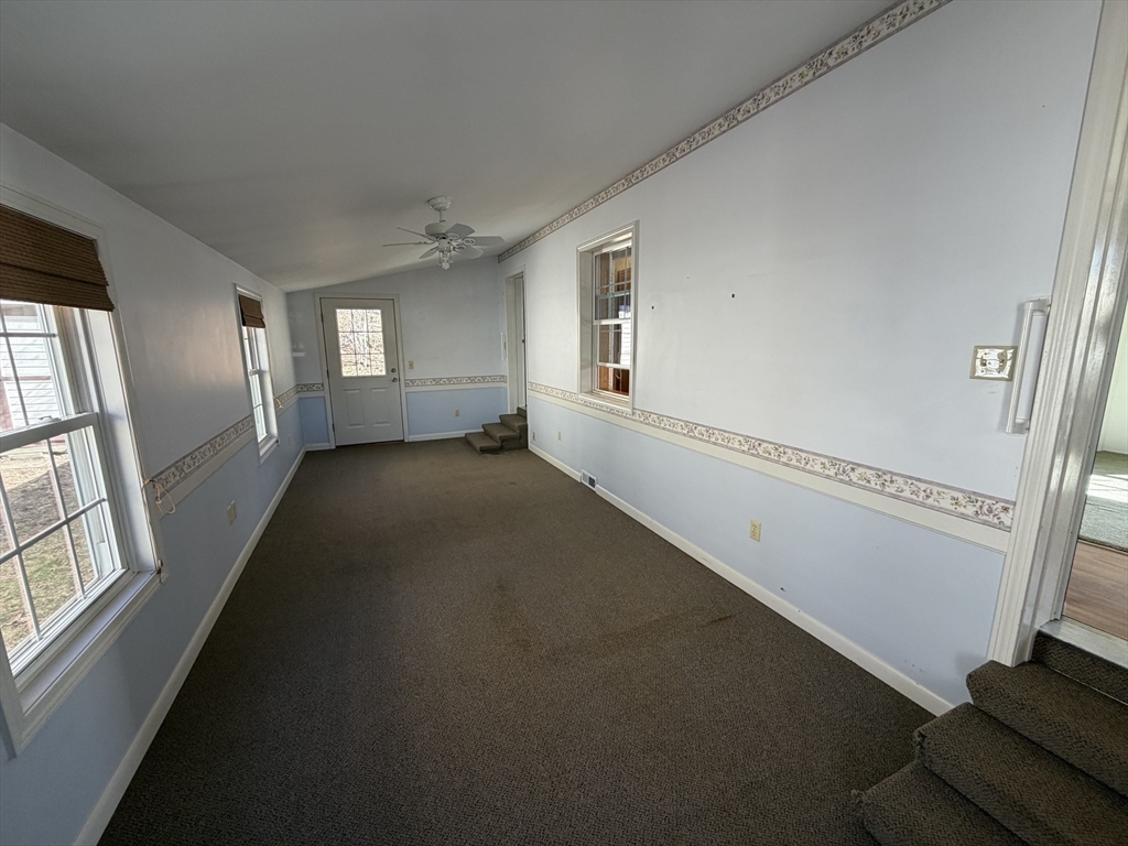 42 Adams Road, Unit 53 Greenfield, MA 01301 - Photo 6 of 16 Gallery Image 6
