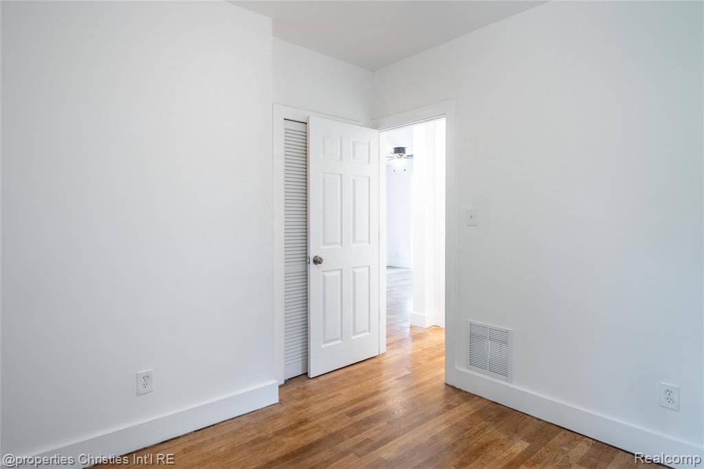 4373-4375 Balfour Road Detroit, MI 48224 - Photo 22 of 46
